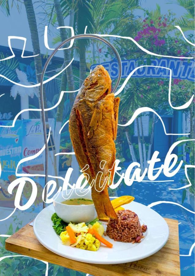 Restaurante Y Hotel “La Pesca” Puerto Barrios Buitenkant foto